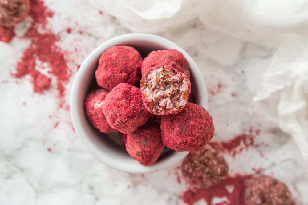 Berry Bliss Fruit & Dates balls